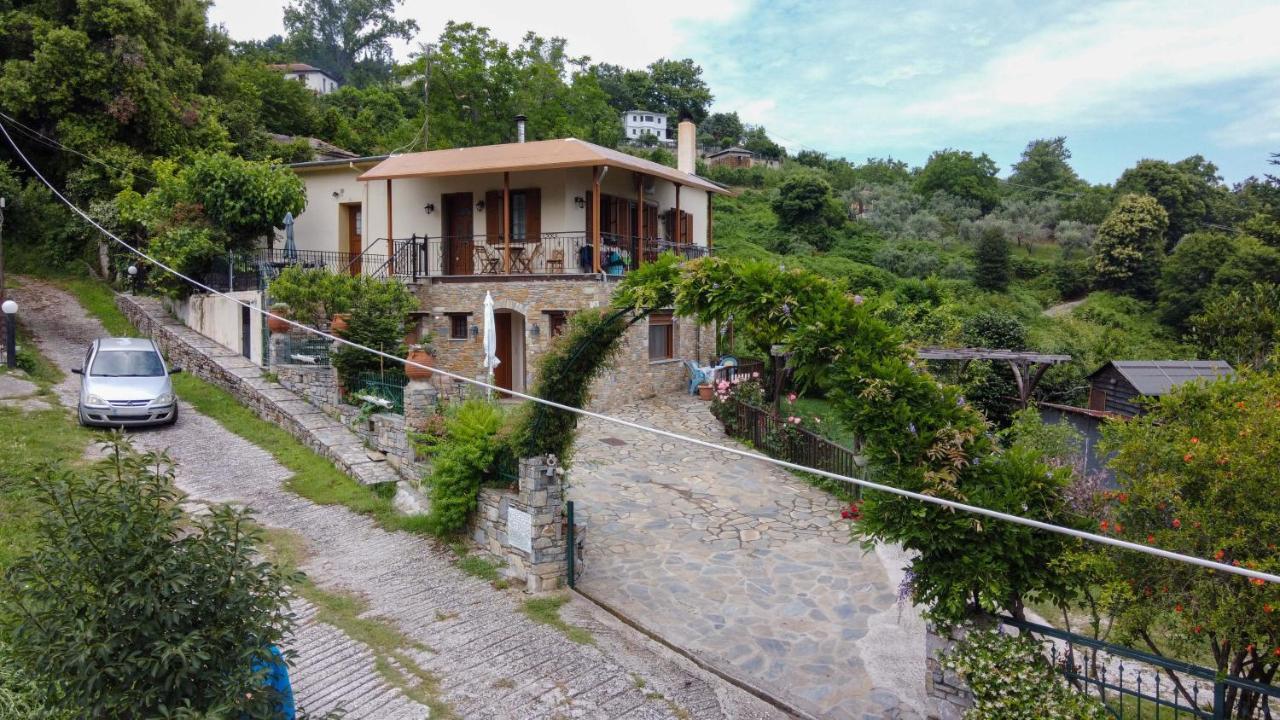 Efi'S Guest House Áyios Dhimítrios Exterior foto